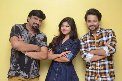 www.meenabazaar.com-movie-press-meet-stills